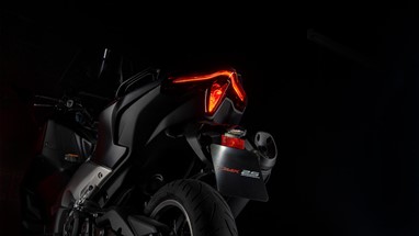 Yamaha TMAX 25th Anniversary 2026 | Scooter | Desporto