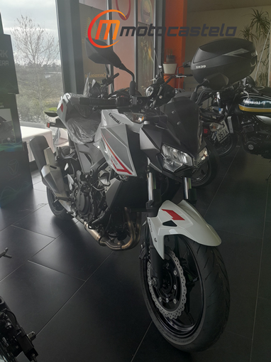 Kawasaki Z 400 | Moto