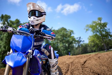 Yamaha YZ85 2026 | Moto | Competição