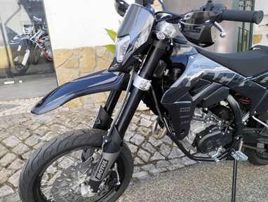 SHERCO125 SM 4T Blackmoon - Nova - 0 km - Em stock | Moto