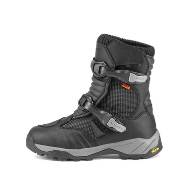 Bota FORMA ADVENTURE AIR LOW DRY Preta | Botas