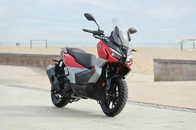 Voge SR1 ADV | Scooter | Scooters