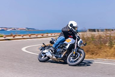 ATAC Komet 400 | Moto | Retro Modernas