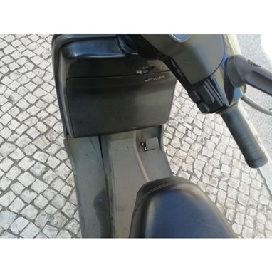 Piaggio Vespa 200 | Scooter