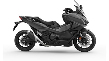 Honda Forza 750 2026 | Scooter | Scooters
