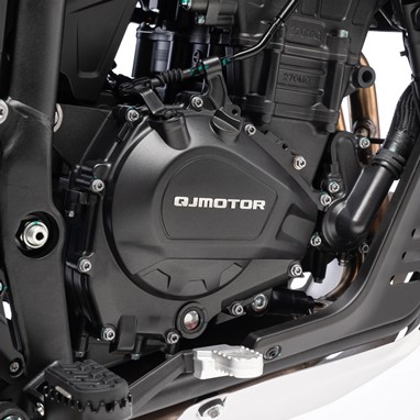QJ Motor SRT 450RX | Moto | Adventure