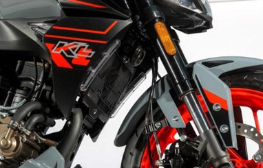 KL MOTORCYCLES DUEL 125 CBS | Moto | Moto
