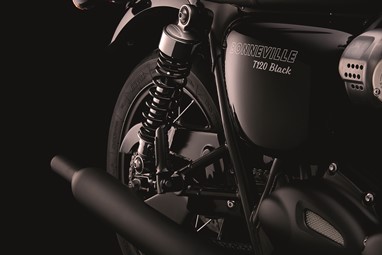 Triumph Bonneville T120 Black | Moto | Classics