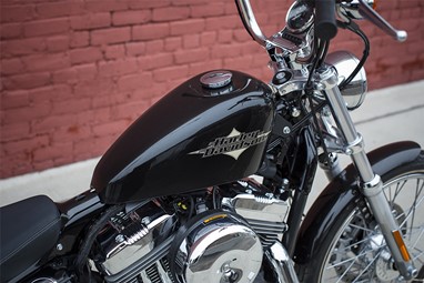 Harley Davidson Seventy-Two | Moto | Sportster
