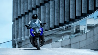 Yamaha TMAX 2026 | Scooter | Desporto