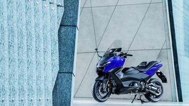 Yamaha TMAX 2026 | Scooter | Desporto