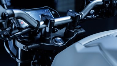 Yamaha MT-03 2025 | Moto | Hyper Naked