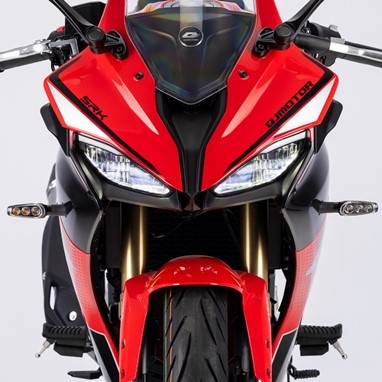 QJ Motor SRK 125 R | Moto | Street