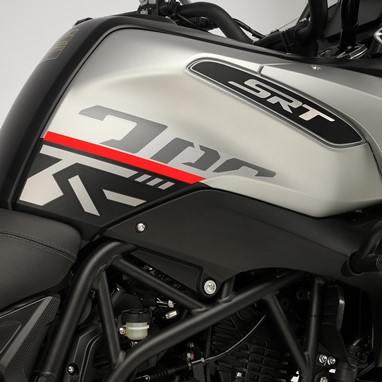 QJ Motor SRT 700 | Moto | Adventure