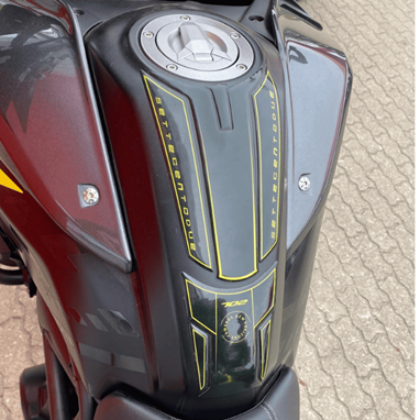 Benelli TRK 702 | Moto