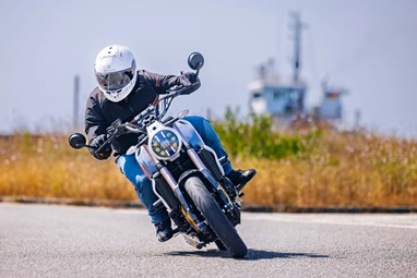 ATAC Komet 400 | Moto | Retro Modernas