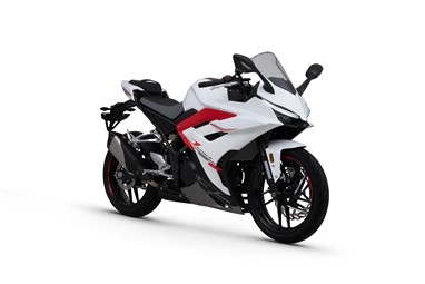 KOVE 350RR | Moto | Street