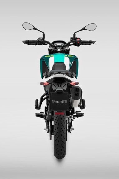 Benelli BKX 125 S | Moto | BKX