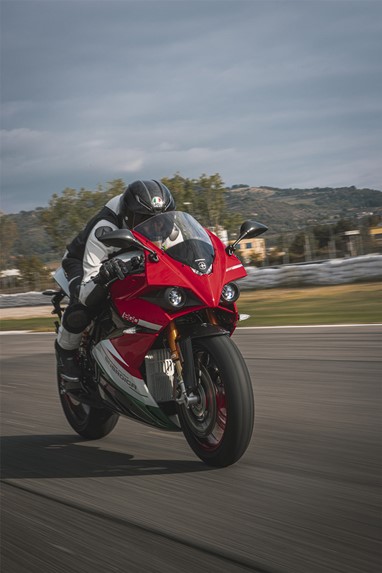 Energica EGO+ | Elétrica | Estrada
