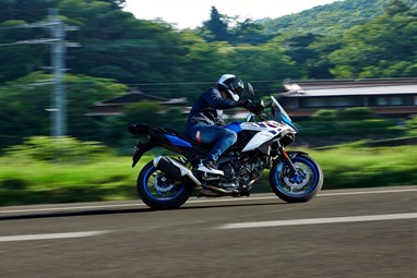 Suzuki SV-7GX | Moto | Estrada