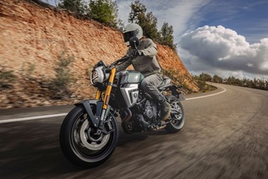 Suzuki GSX-8T | Moto | Estrada