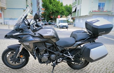 Benelli TRK 502 | Moto