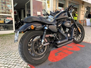 Harley-Davidson 883 Iron | Moto