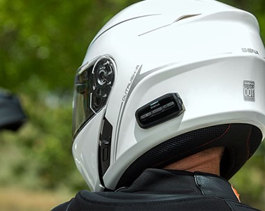 Capacete OUTRUSHR Preto Matt C Intercom Mesh ECE2206 SENA | Capacete Modular