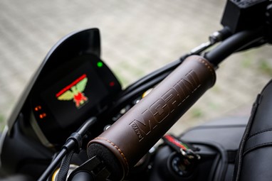 Moto Morini SEIEMMEZZO SCR | Moto | Naked