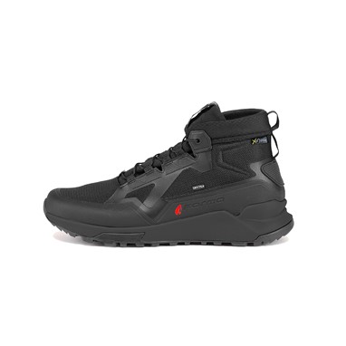 Botas FORMA KUMO DRY Preta | Botas