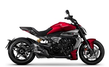 Ducati XDiavel V4 | Moto | XDiavel