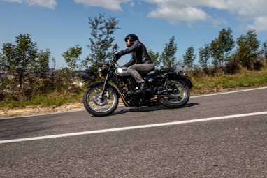 Benelli Imperiale 400 | Moto | Classic