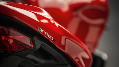 Ducati Monster 1200 R | Moto | Monster