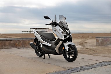 Voge SR1 125 | Scooter | Scooter