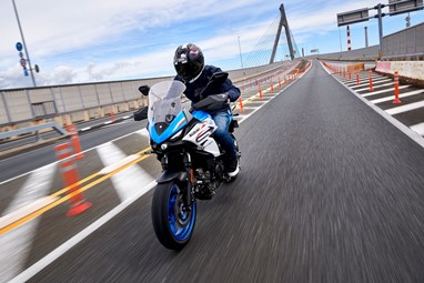 Suzuki SV-7GX | Moto | Estrada