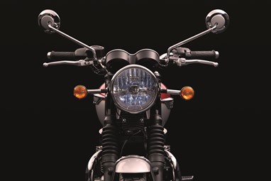 Triumph Bonneville T120 | Moto | Classics