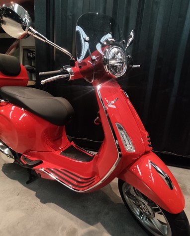 Vespa Primavera 125 | Scooter