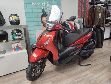 Piaggio Beverly 400 S | Scooter
