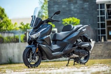 Voge SR3 | Scooter | Scooters