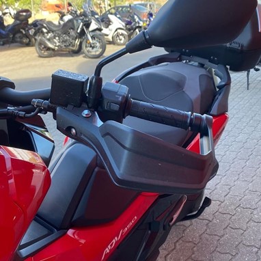 Honda ADV 350 COM GARANTIA ATÉ 03.02.2028 | Moto