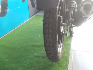 Yamaha YBR 125 | Moto