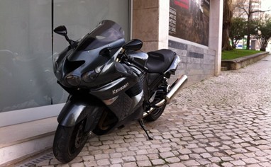 Kawasaki ZZR 1400 | Moto