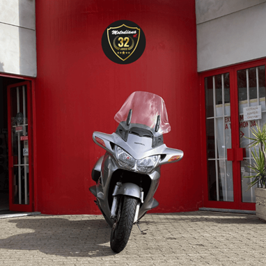 Honda Pan European ST1300 | Moto