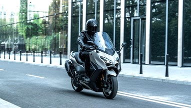 Yamaha TMAX Tech MAX 2026 | Scooter | Desporto