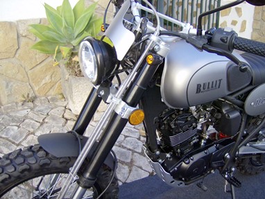 Bullit Hero 125 Scrambler 125 - NOVA - 0 km - 11 kW | Moto