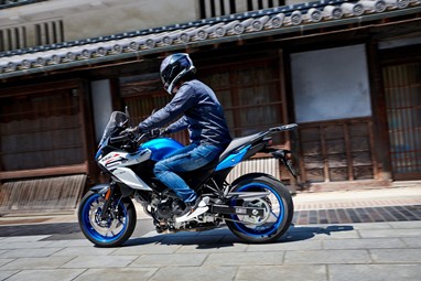 Suzuki SV-7GX | Moto | Estrada