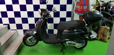 Daelim Besbi | Scooter