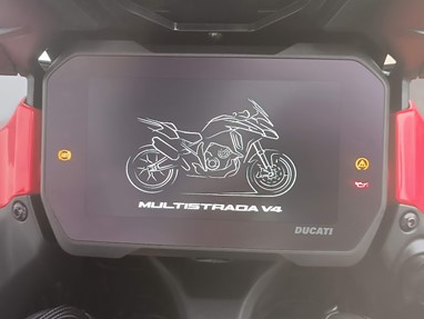 Ducati Multistrada V4 PIKES PEAK | Moto