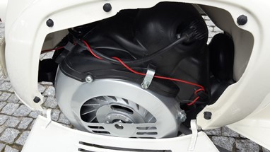 Vespa 50 50S c/ kit 75cc | Moto Clássica