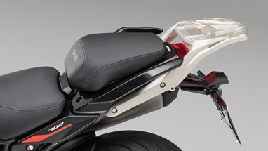 Benelli TRK 702 EU5+ | Moto | Touring